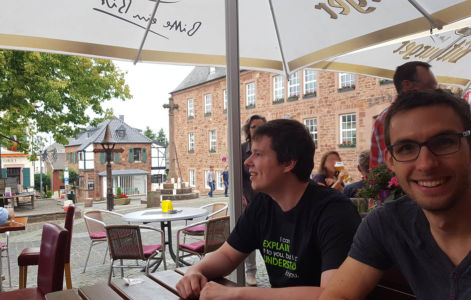 Tag 1, nach dem Training, Abendessen in Nideggen Badminton Trainingslager TV Jahn Wahn Simmerath