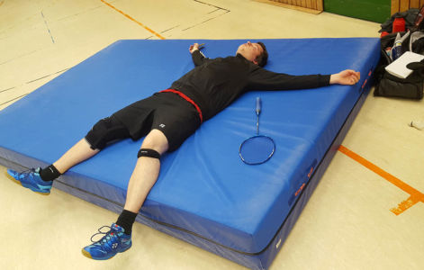 Tag 2, nach dem Lauftraining, vor dem abschließenden Krafttraining Badminton Trainingslager TV Jahn Wahn Simmerath